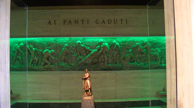 1° raduno Ascoli Piceno dal 9 al 10 settembre 2011 -  foto...173 - onore ai Fanti Caduti